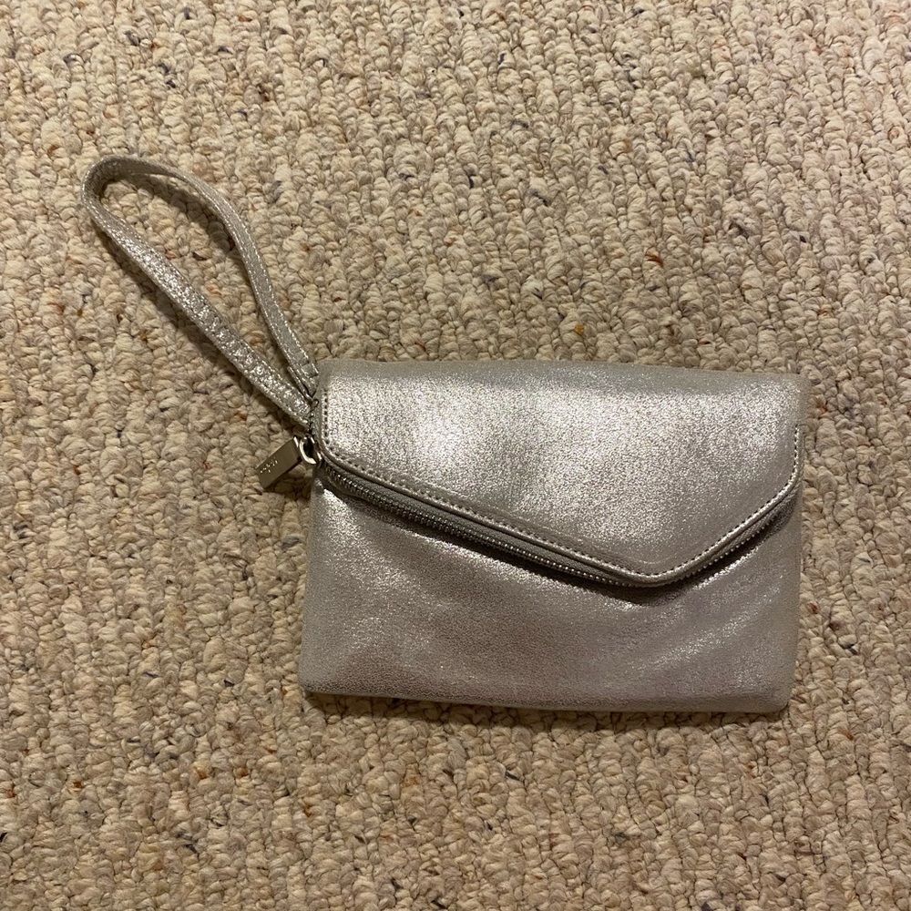 Like NEW Hobo wristlet/clutch